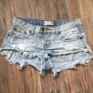 One teaspoon bonitas cutoff shorts